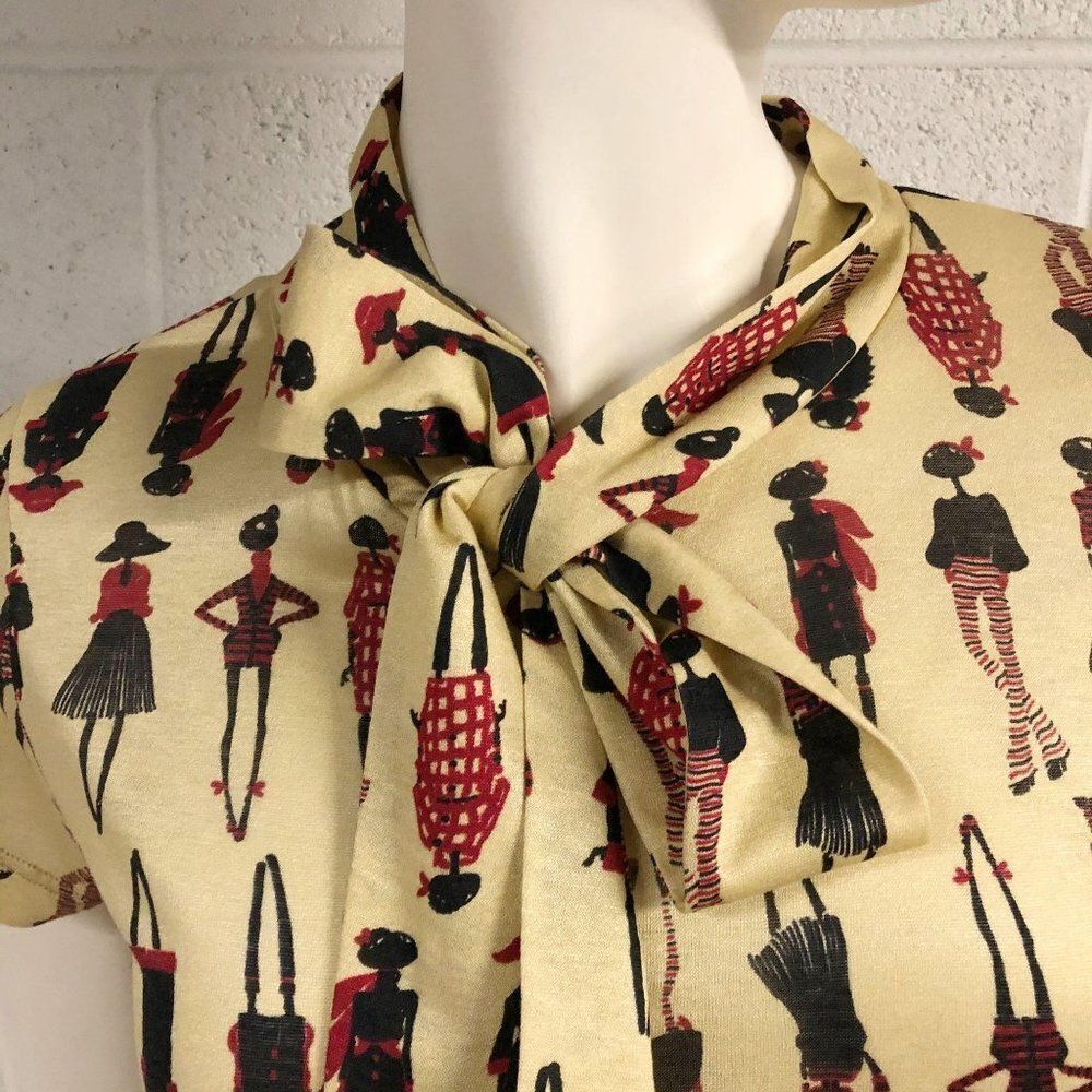 Love Moschino Printed Ladies Tie Neck Knit Top - Picture 2 of 8